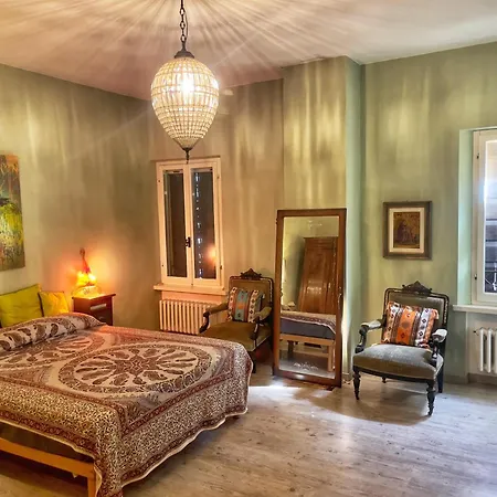 فندق مبيت وإفطار A Casa Di Maica