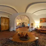 فندق مبيت وإفطار A Casa Di Maica 3*