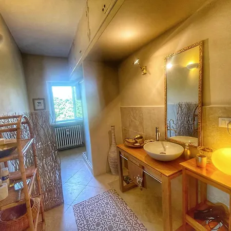 Alojamento de Acomodação e Pequeno-almoço A Casa Di Maica 4*
