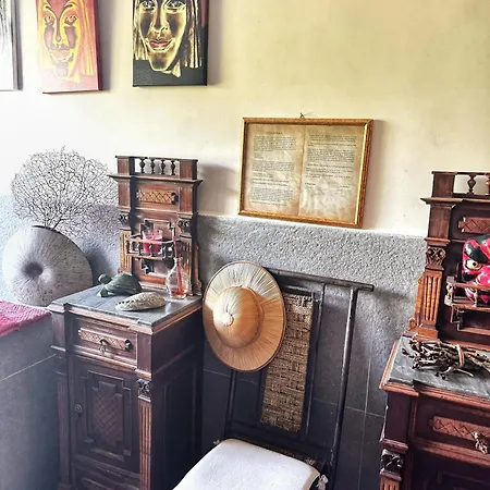 Alojamento de Acomodação e Pequeno-almoço A Casa Di Maica 4*