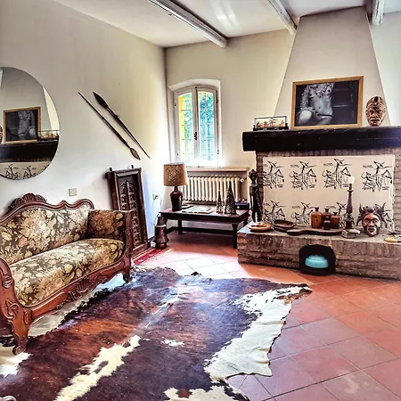 A Casa Di Maica Bed & Breakfast 4*