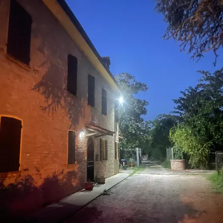 A Casa Di Maica فندق مبيت وإفطار