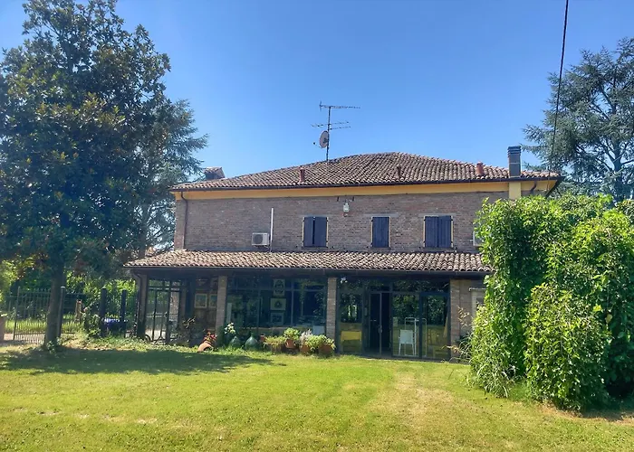 Bed & Breakfast A Casa Di Maica Ferrara