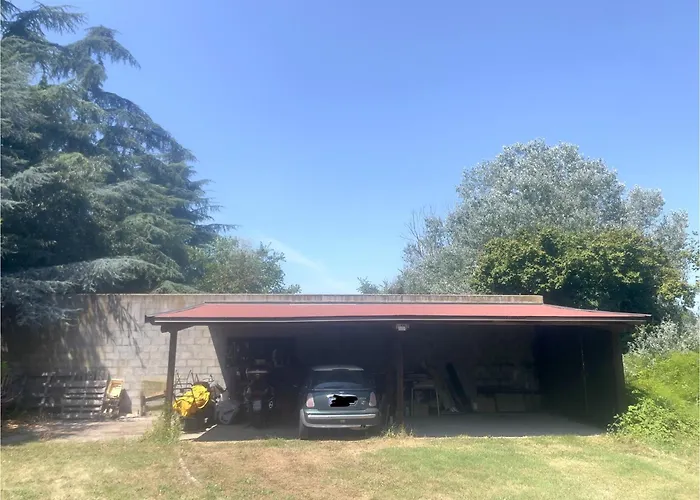 A Casa Di Maica Bed & Breakfast 4*